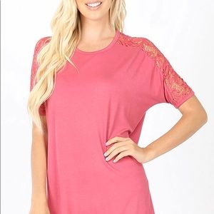 ROSE LACE SLEEVE LUXE RAYON TOP (SMALL)